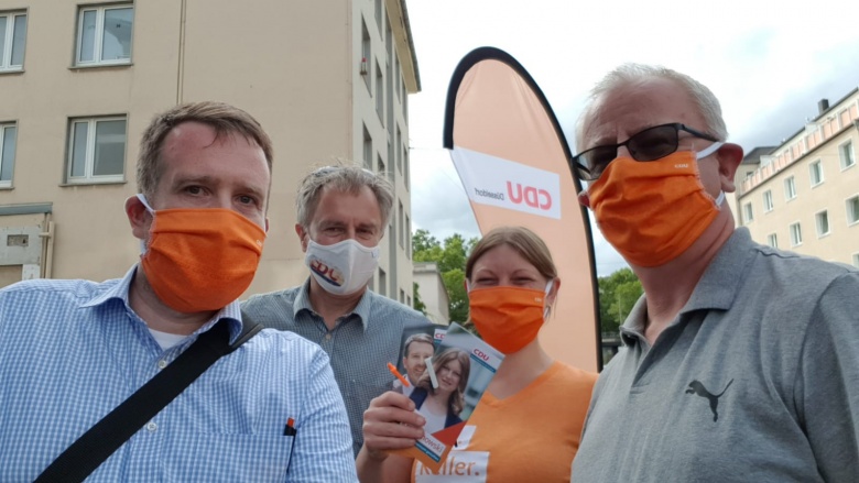 Gemeinsamer Infostand der CDU-Kandidaten auf der Oberbilker Allee